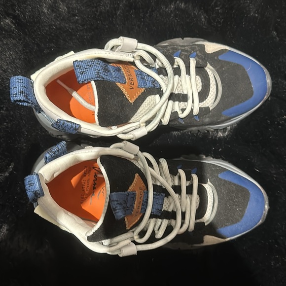 Versace sneakers - Picture 4 of 5